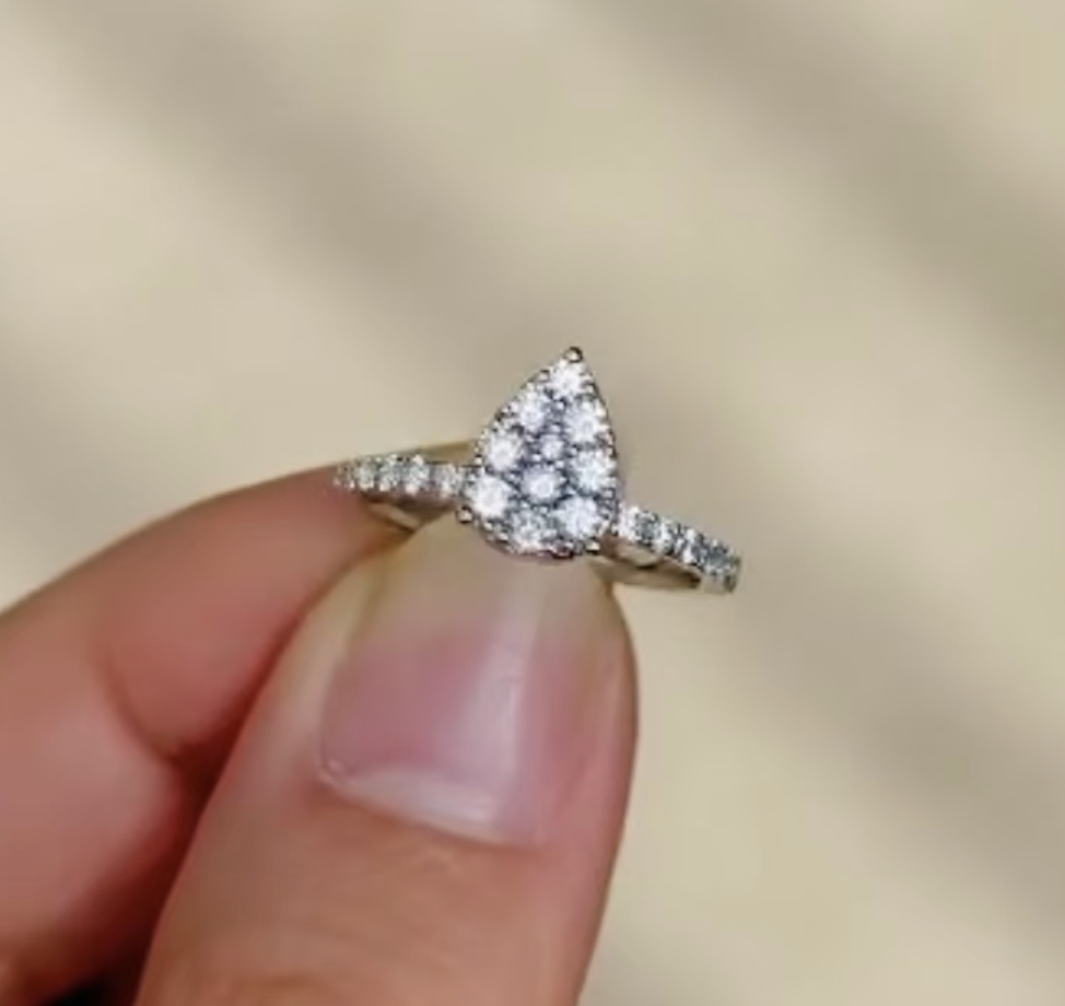 synthetic gem copper ring 9$